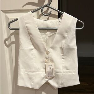 NWT Chic White Women's Lined Vest 100% Polyester Size XS